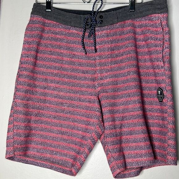 Men's Vissla Multicolor Striped Shorts L Pockets Beach Surf Activewear - Picture 4 of 11